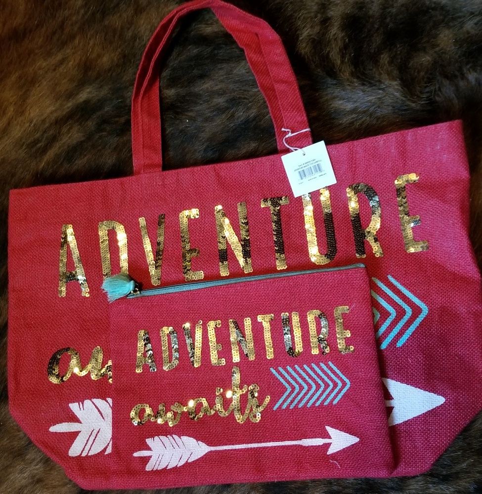 "ADVENTURE AWAITS" Tote with Pouch Set